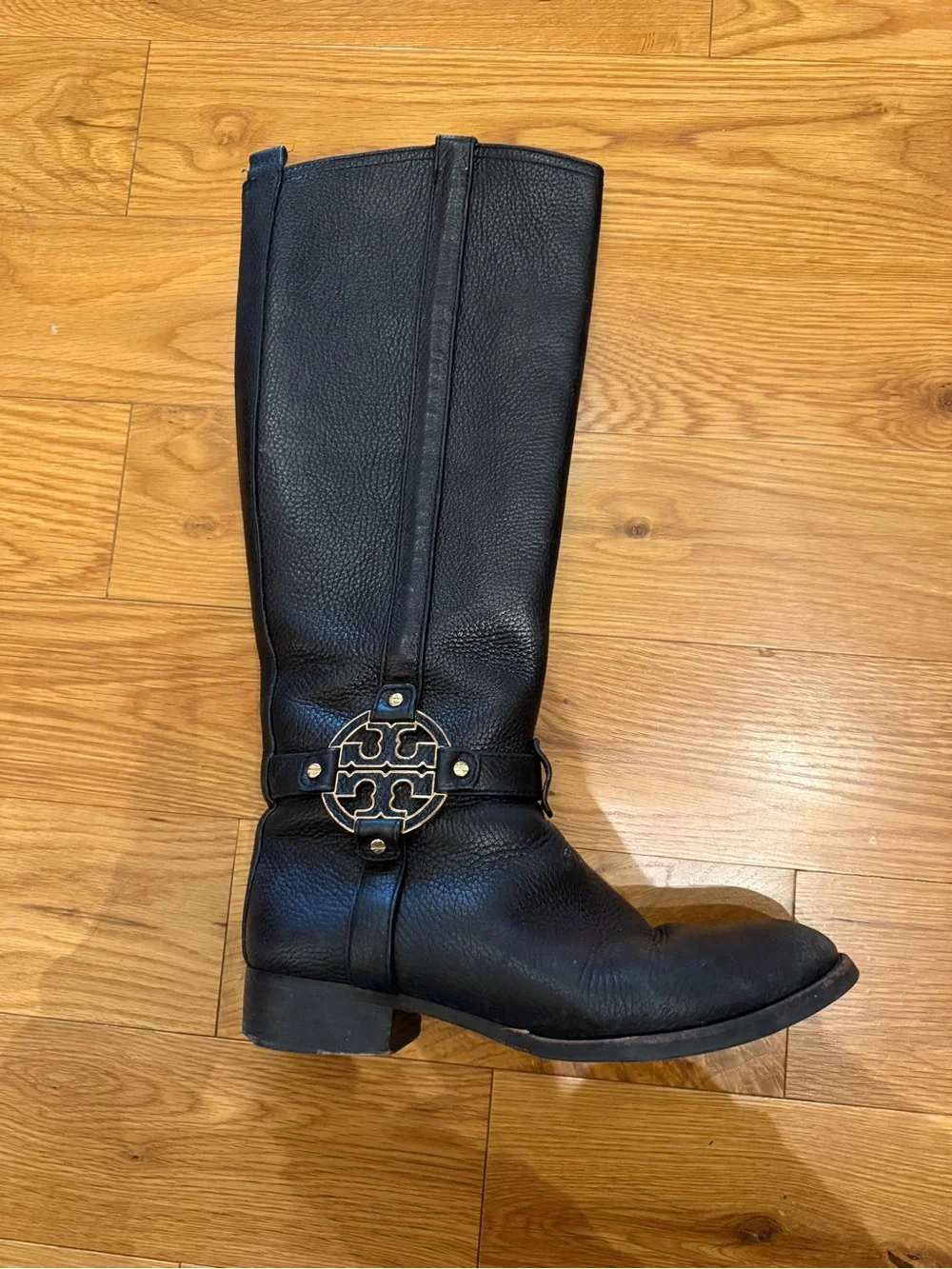 Tory Burch used good